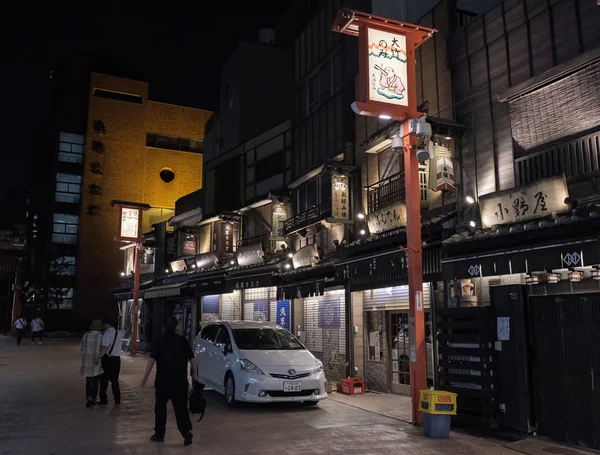 Tokyo Japan August 2018 Lokale Und Ausländische Touristen Spazieren Nachts — Stockfoto