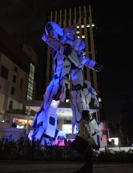 Tokyo Japan August 2018 Beleuchtete Lebensgroße Einhorn Gundam Model Statue — Stockfoto