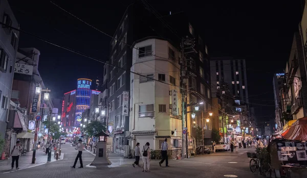 Τόκιο Ιαπωνία Αυγούστου 2018 Ντόπιων Και Ξένων Τουριστών Walkingin Asakusa — Φωτογραφία Αρχείου