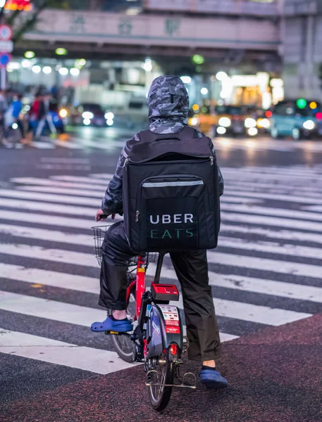 Tokio Japonia Czerwca 2018 Uber Zjada Posiłki Dostawy Rowerów Rider — Zdjęcie stockowe