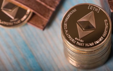 Tabloda Ethereum kripto para paraları 