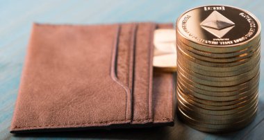 Tabloda Ethereum kripto para paraları 