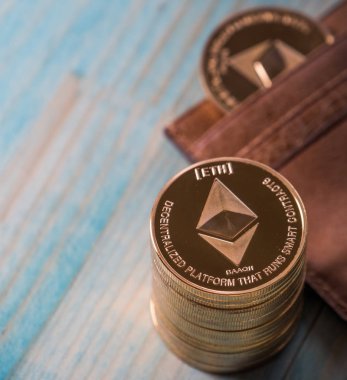 Tabloda Ethereum kripto para paraları 