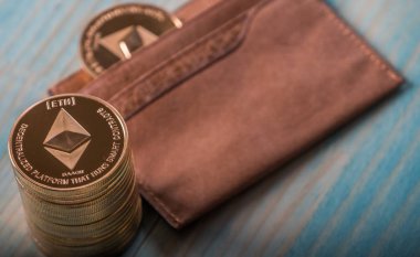 Tabloda Ethereum kripto para paraları 