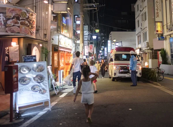 Tokyo Japon Août 2018 Services Urgence Ambulances Dans Rue Shimokitazawa — Photo