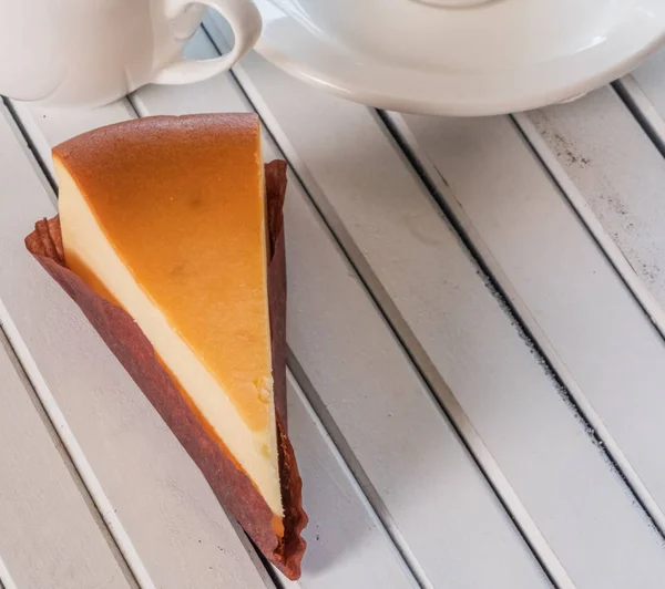 Slice Cheese Cake Wooden Table Top — Stock Photo, Image