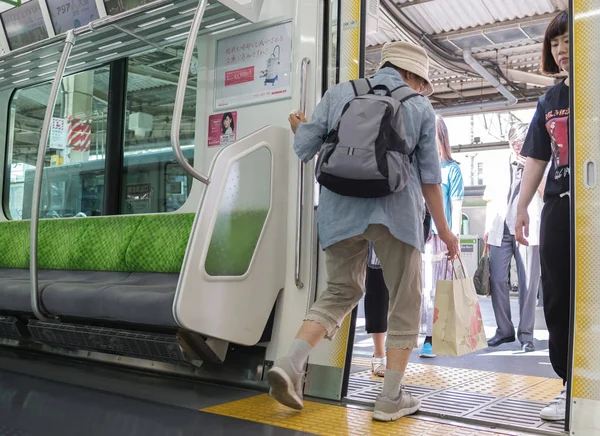Tokyo Japan August 17Th 2018 Old Woman Japan Railway Passenger — Stock Photo, Image