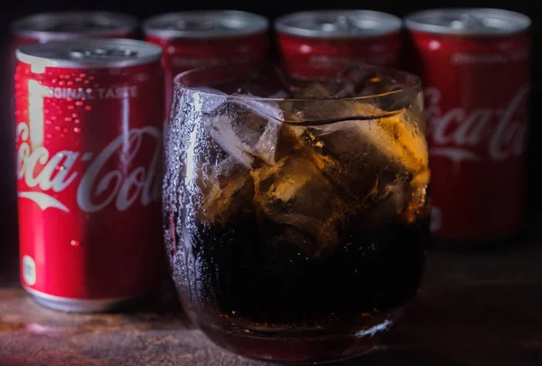 Tokio Japón Julio 2018 Vaso Coca Cola Fría Con Hielo —  Fotos de Stock