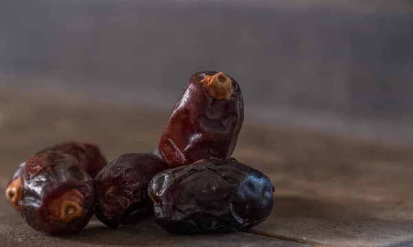 Плоды Деревянном Фоне — стоковое фото