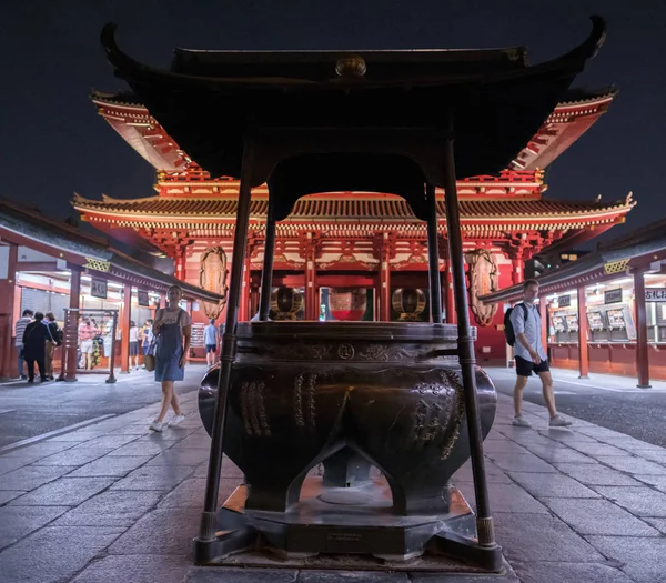 Tokyo Giappone Agosto 3Rd 2018 Turista Tempio Sensoji Terra Notte — Foto Stock