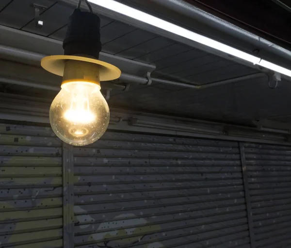Lâmpada Elétrica Pld Acender Noite — Fotografia de Stock