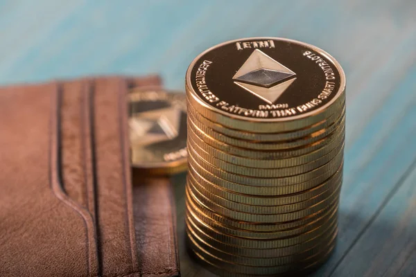 Ethereum Monete Criptovaluta Sul Tavolo — Foto Stock