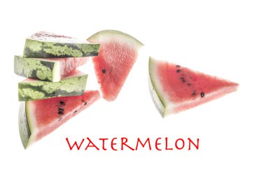 Karpuz dilimleri üzerinde beyaz izole yığını