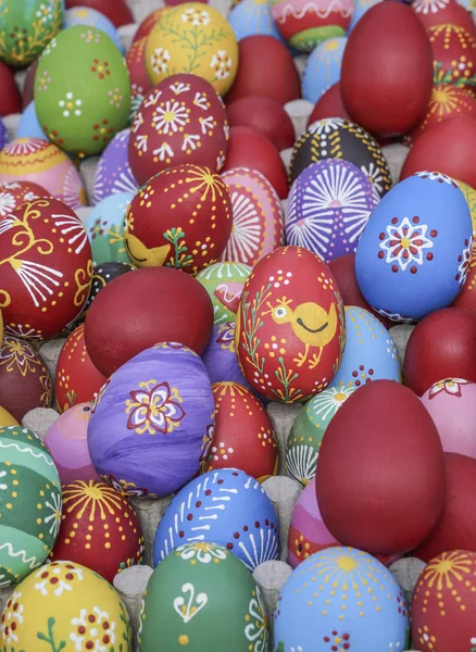 Красочные Окрашенные Модные Пасхальные Яйца Качестве Фона — стоковое фото