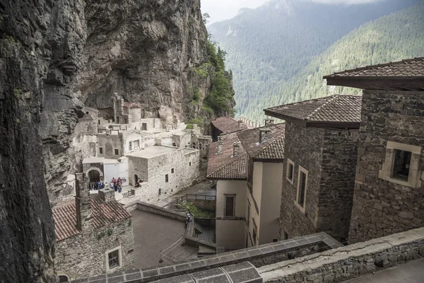 Tourists Visit Sumela Monastery Trabzon Turkey Sumela 1600 Year Old — Stock Photo, Image