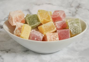 bir kase renkli Türk lezzetlerini