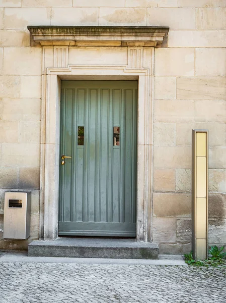 Front View Ancient Entrance Door — Stock Photo, Image