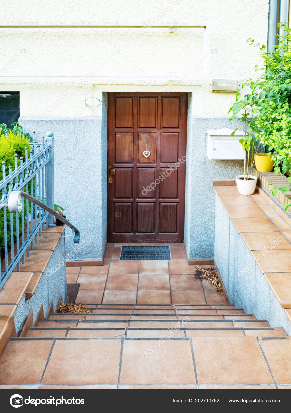 Pictures Front Porch Steps Front View Old Entrance Door Steps