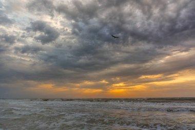 güzel doğal peyzaj, mevsim, günün saati