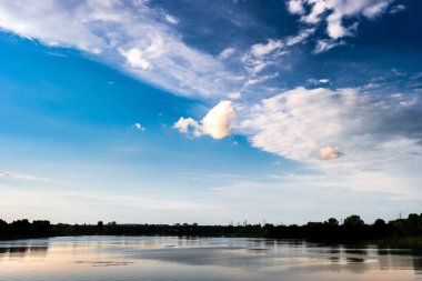güzel doğal peyzaj, mevsim, günün saati