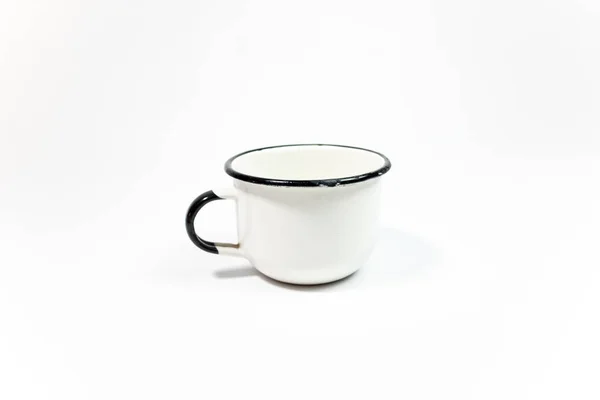 Tasse Métal Blanc Vide Sur Fond Blanc — Photo