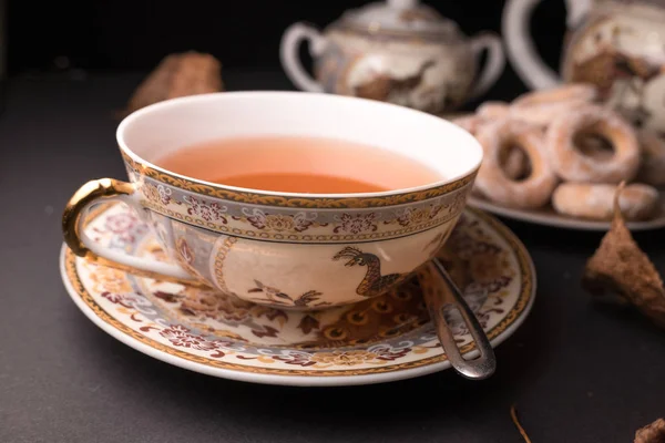 茶话会 茶杯和水壶 — 图库照片