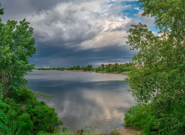 Dark Stormy Clouds Lake Sunset — Stock Photo, Image