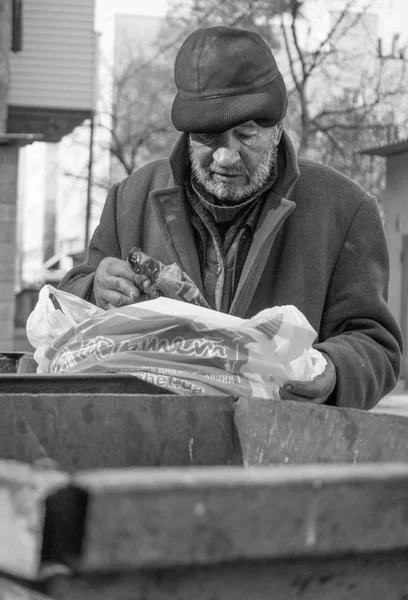 Black White Tramp Photo Homeless Hungry Man — стоковое фото