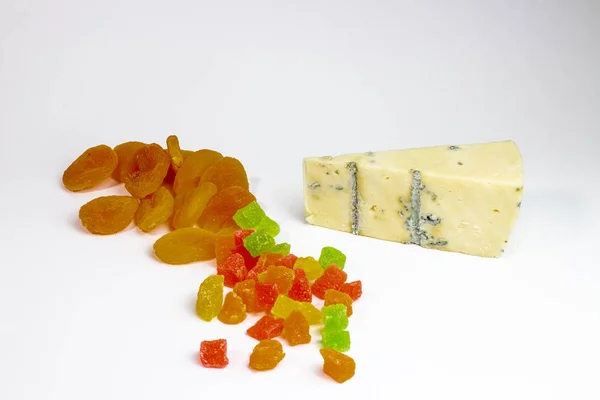 Кусочки Вкусного Сыра — стоковое фото