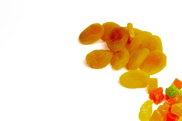 Vista Perto Frutas Cristalizadas Isoladas Fundo Branco — Fotografia de Stock