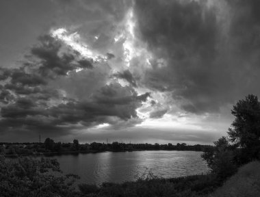 siyah ve beyaz doğal peyzaj