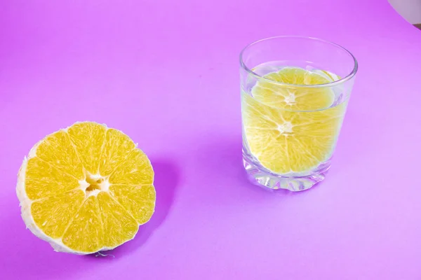 Limonada Copo Transparente Com Laranja Bebida Laranja — Fotografia de Stock