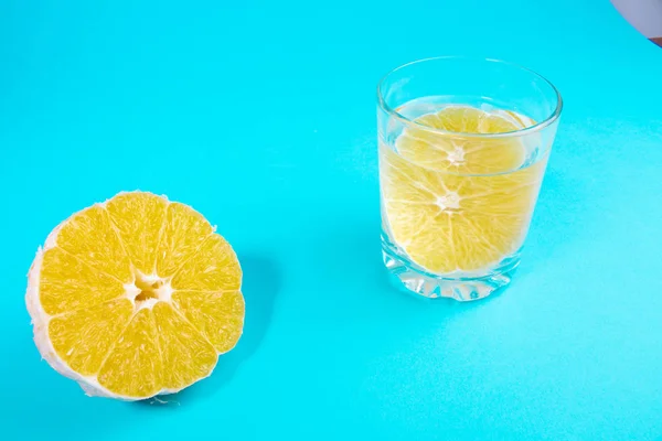 Limonada Copo Transparente Com Laranja Bebida Laranja — Fotografia de Stock