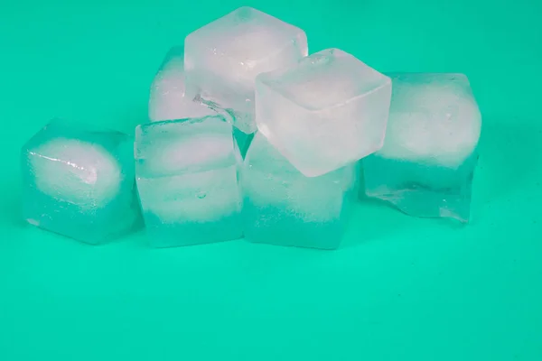 Hermosos Cubitos Hielo Hielo Transparente — Foto de Stock