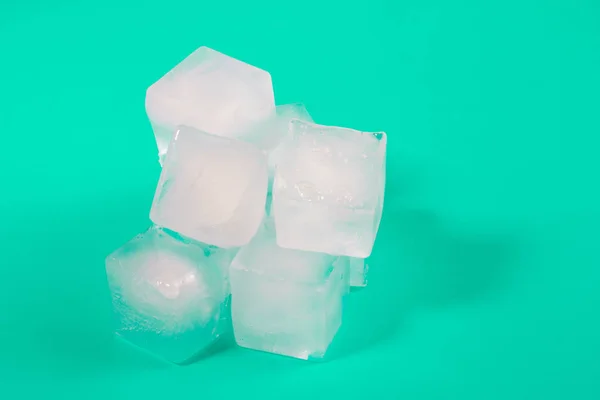Красивые Кубики Льда Прозрачный Лед — стоковое фото