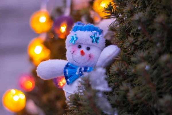 Красивый Новый Год Игрушечный Снеговик — стоковое фото