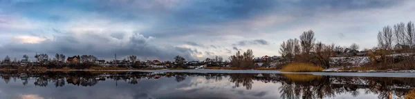 Panorama Landschaft Winterabend Auf Dem Fluss — Stockfoto