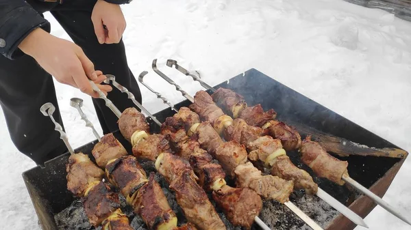 Carne Grelhada Saborosa Fogo Prato Carne Shish Inverno Cozinhar Carne — Fotografia de Stock