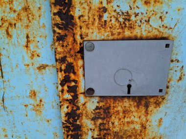 Eski kapı kilidi kapısı