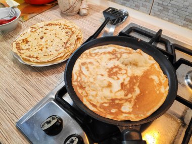 lezzetli gözleme, gözleme, pişirme tavada krep