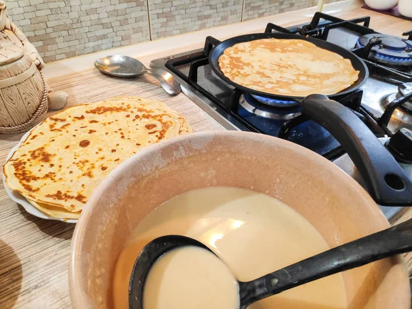 lezzetli gözleme, gözleme, pişirme tavada krep