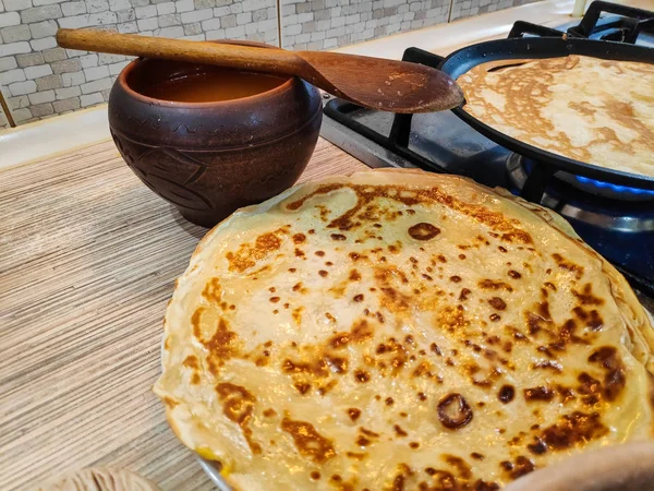 Läckra Pannkakor Matlagning Pannkakor Pannkakor Stekpanna — Stockfoto