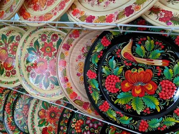 美しい民族パターンとパターン Petrikovskaya 絵画ウクライナ Petrikovka 2019 手作りの木の絵画 — ストック写真