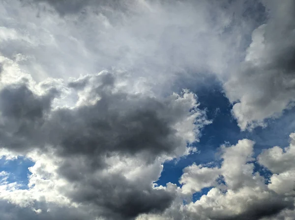 Belle Nuvole Bianche Nubi Tuono Cielo Prima Della Tempesta — Foto Stock