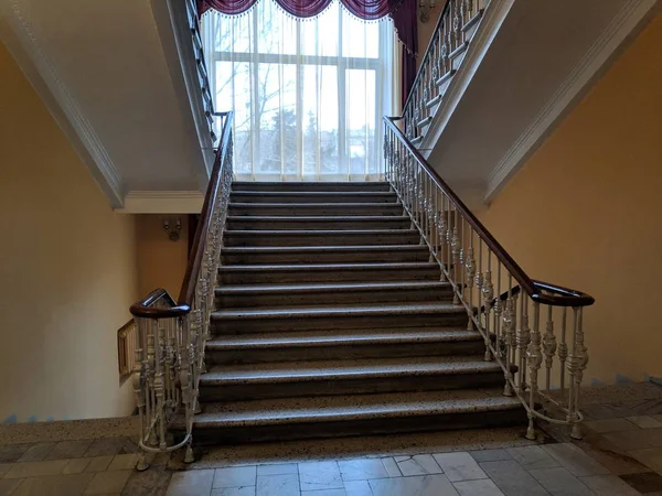 Hermosa Escalera Arquitectura Antigua Interior — Foto de Stock