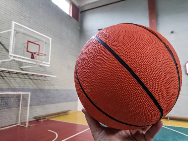 Basketbal Hřiště Basketbal Tyč Ručním Přidržením — Stock fotografie