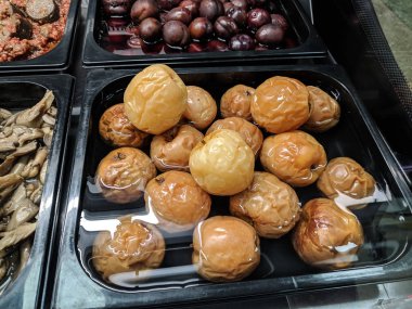 lezzetli salamura elma. güzel konserve elma