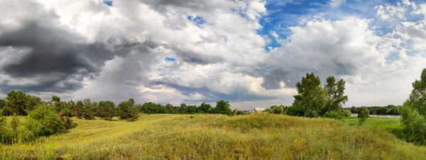 Beautiful Summer Landscape Natural Wallpaper Panorama Forest Beautiful Clouds Sky — Stock Photo, Image