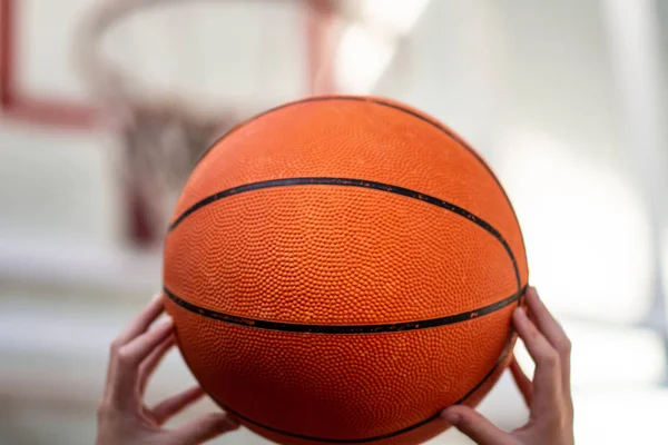 Palla Basket Mano Sport Campo Basket Anello Gioco Dello Sport — Foto Stock