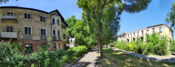 Starych Zniszczonych Domów Architektury Vintage Domy Miejskie Elementy Architektoniczne — Zdjęcie stockowe